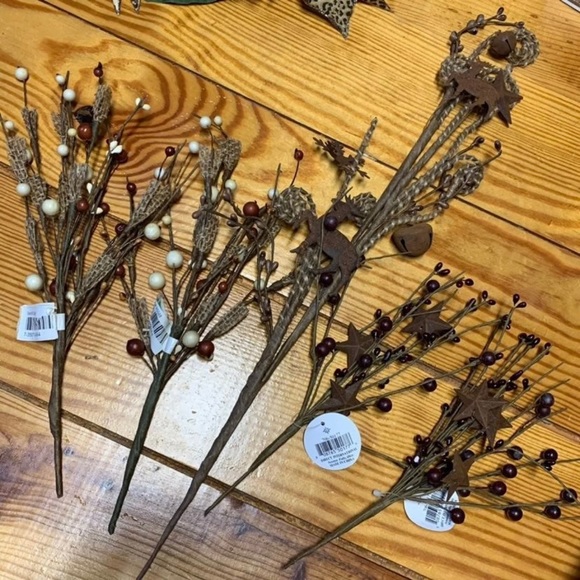 New! 5 Rustic Wreath Picks - Picture 1 of 7